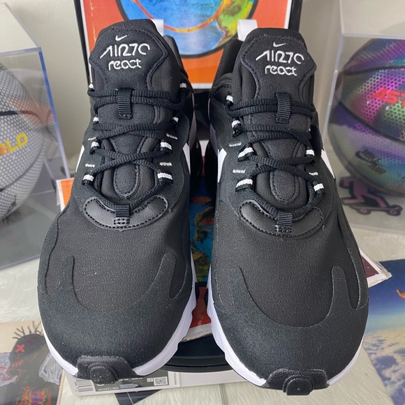 🆕 - Nike Air Max 270 React Black - Size: M 8.5/9 - Picture 4 of 12